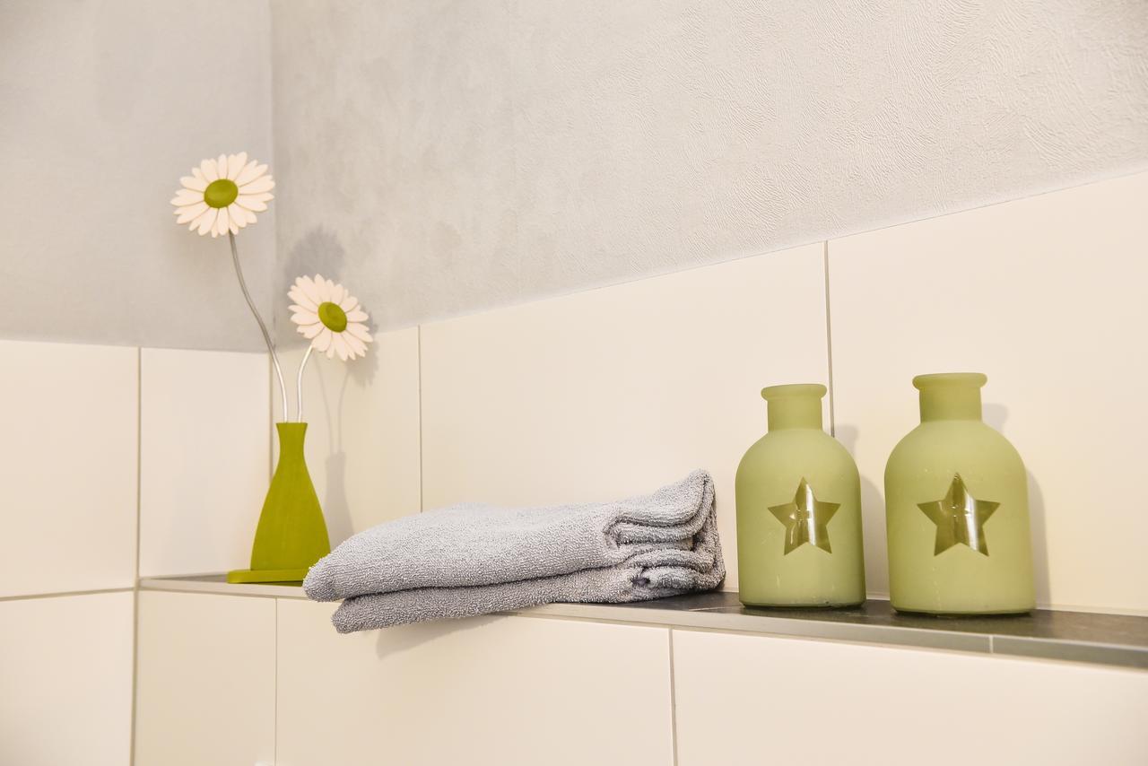 Ferienwohnung Schwarz & Weiss إيزيناخ المظهر الخارجي الصورة