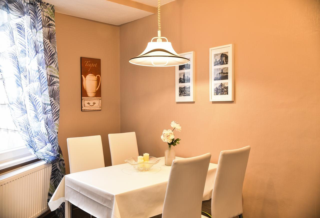 Ferienwohnung Schwarz & Weiss إيزيناخ المظهر الخارجي الصورة